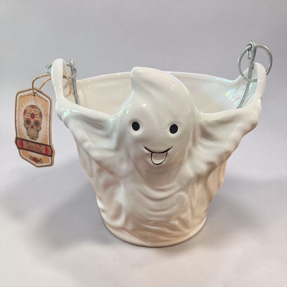 Decor of the Dead Wht Ceramic Ghost Treat Bucket NWT Fall Decor Candy Plant